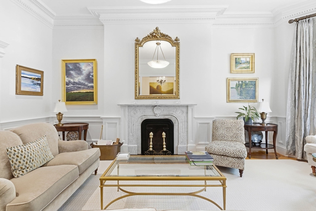 319 Beacon Street