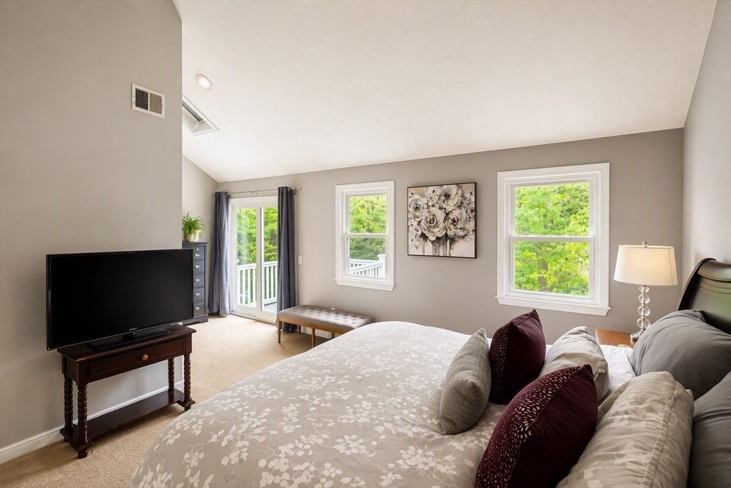 1559 Bay St #50, Taunton, MA Photo #13