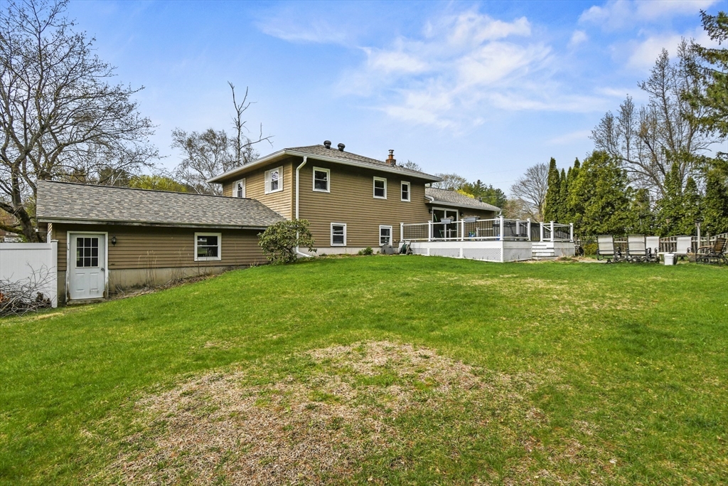 24 Bruce Dr