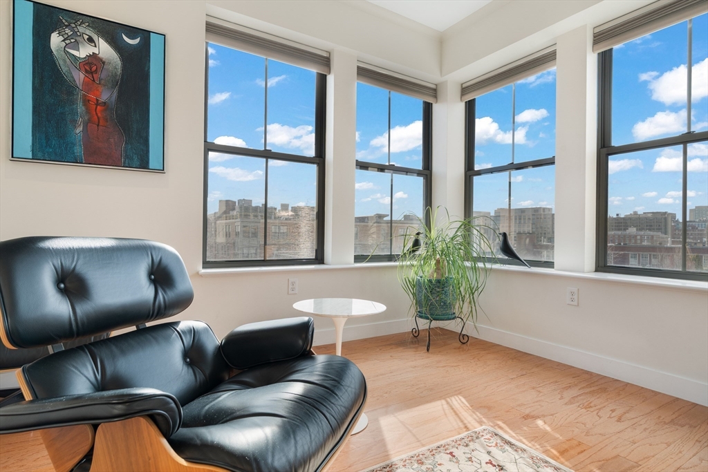 2 Rollins Street D601