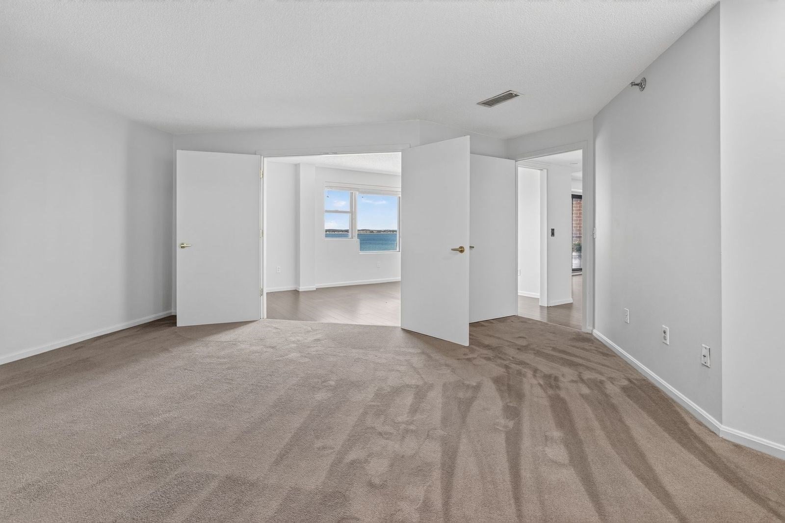 3 Seal Harbor Rd #632, Winthrop, MA, 3 Seal Harbor Rd #632, Winthrop, MA Photo #20