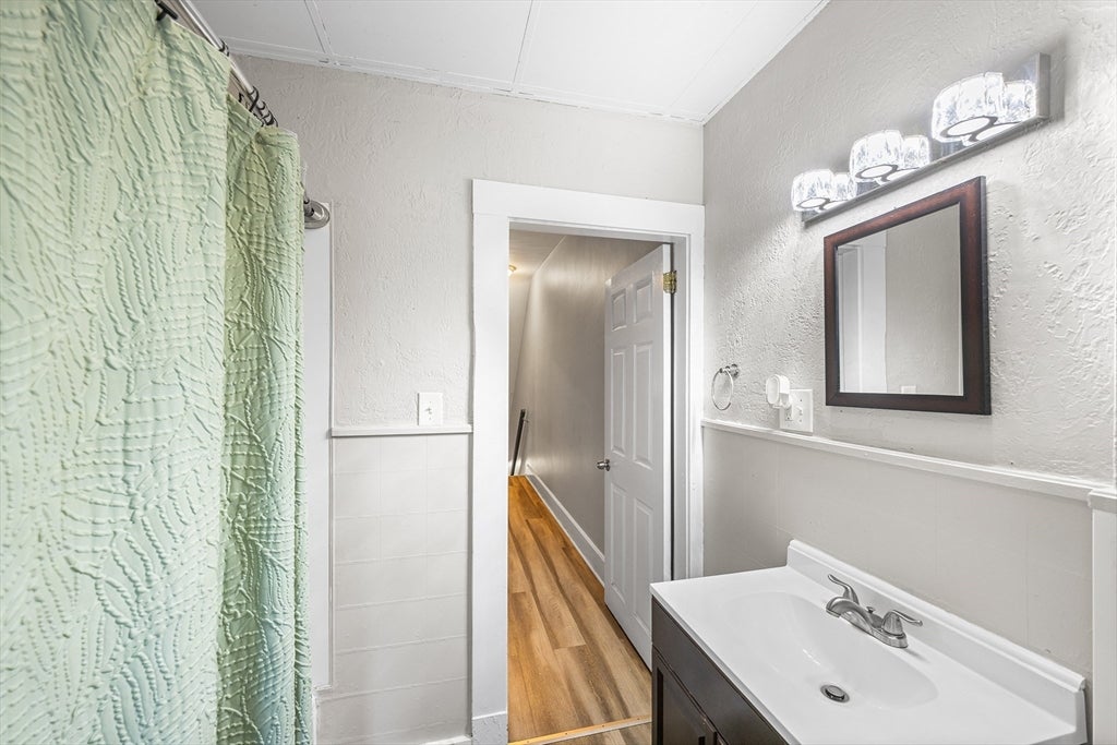 15 Cascade St, Fitchburg, MA, 15 Cascade St, Fitchburg, MA Photo #20