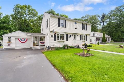 34 Robert Bigelow St Chelmsford MA 01824