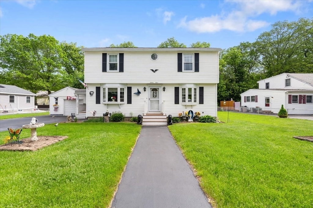 34 Robert Bigelow St