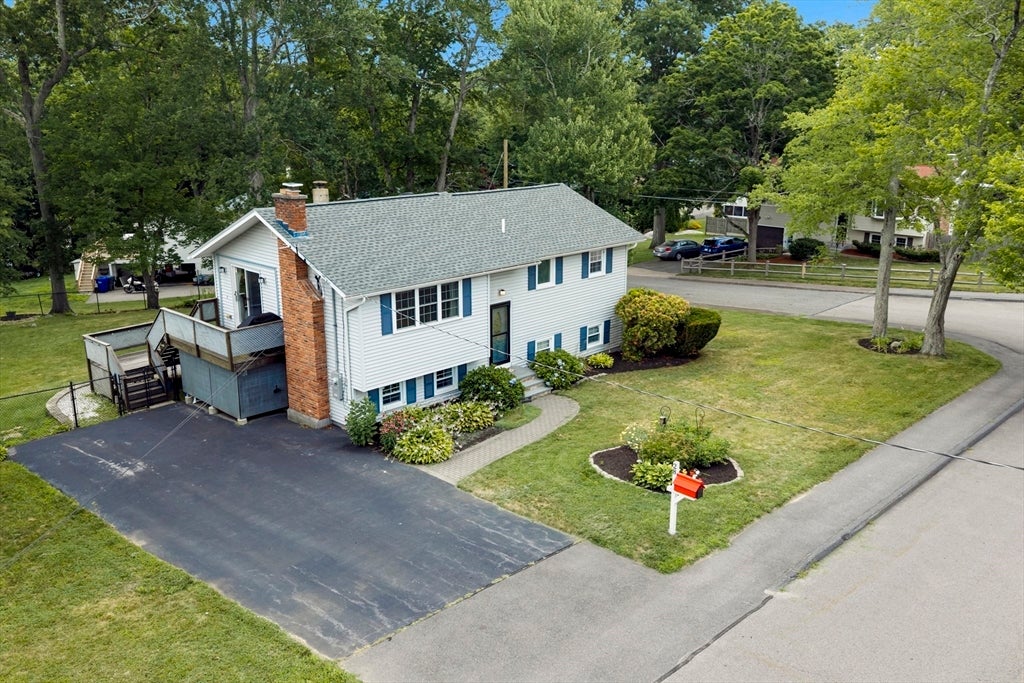 28 Yale Dr
