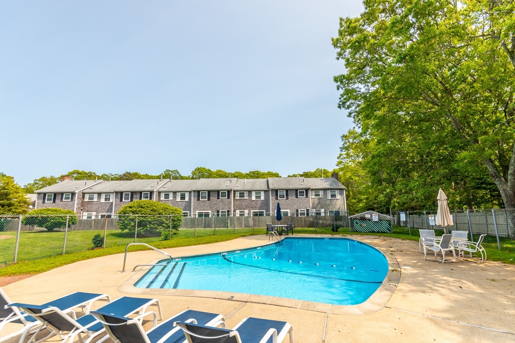 66 Captain Cook Ln 66