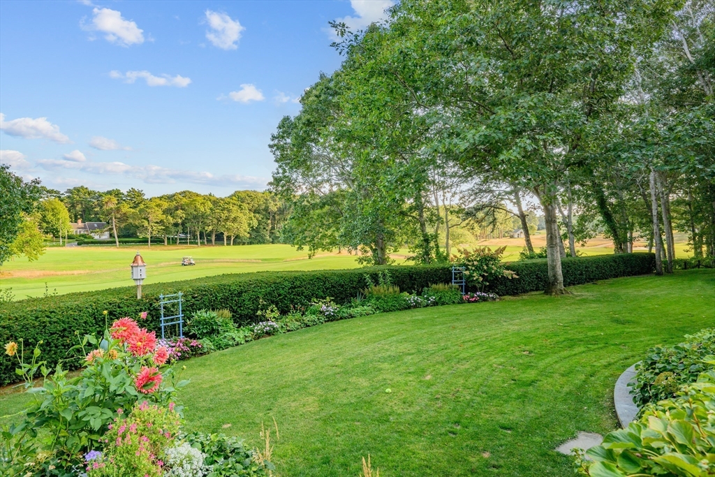 Barnstable, Massachusetts 02655, United States, 5 Bedrooms Bedrooms, ,6 BathroomsBathrooms,Residential,Active,210375