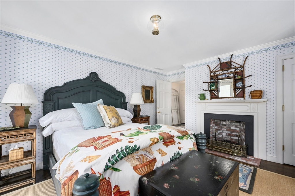 Barnstable, Massachusetts 02655, United States, 5 Bedrooms Bedrooms, ,6 BathroomsBathrooms,Residential,Active,210375