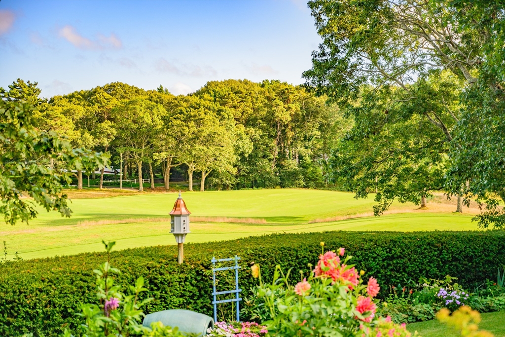 Barnstable, Massachusetts 02655, United States, 5 Bedrooms Bedrooms, ,6 BathroomsBathrooms,Residential,Active,210375