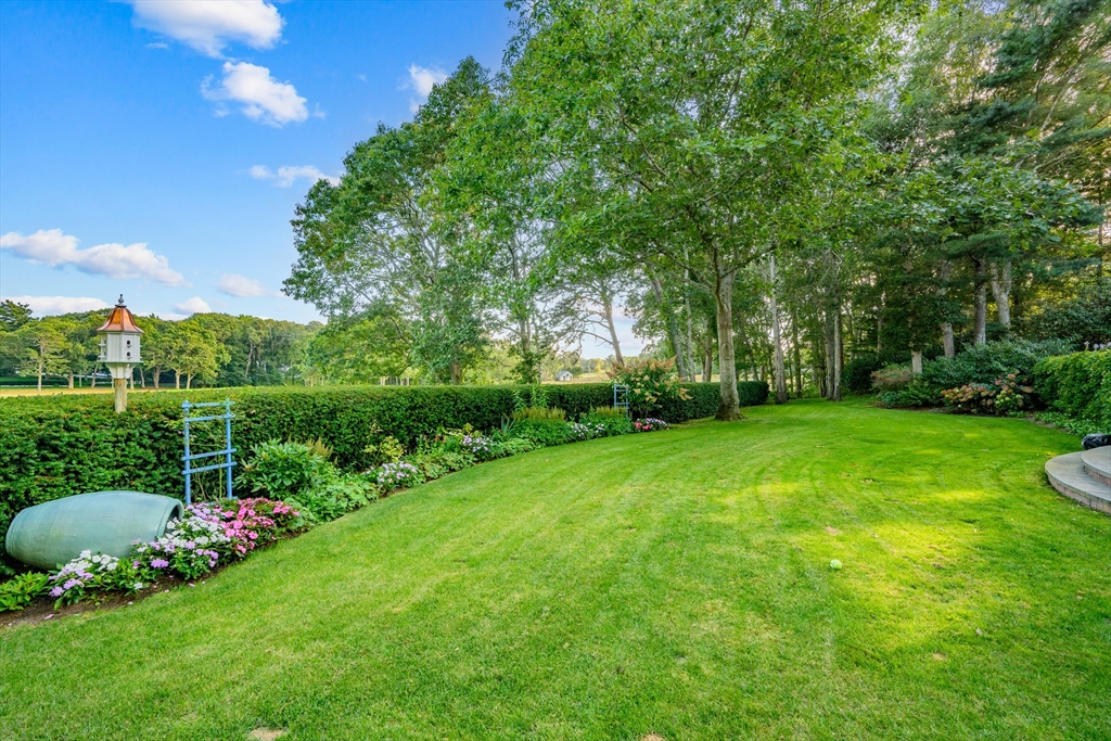 Barnstable, Massachusetts 02655, United States, 5 Bedrooms Bedrooms, ,6 BathroomsBathrooms,Residential,Active,210375