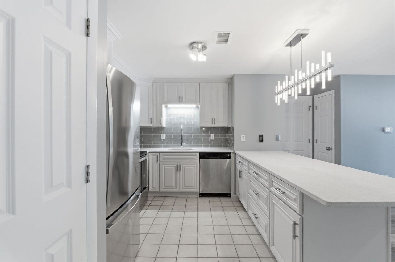 1 Carey Circle #202, Revere, MA, 1 Carey Circle #202, Revere, MA Photo #9