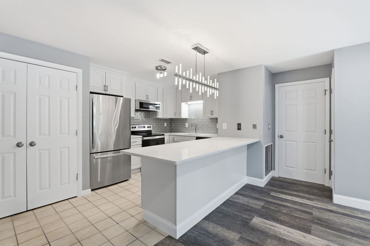 1 Carey Circle #202, Revere, MA, 1 Carey Circle #202, Revere, MA Photo #8