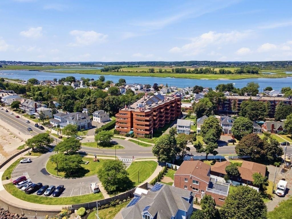 1 Carey Circle 202