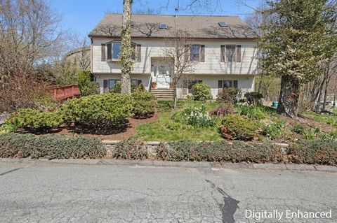 16 Battlemarch Way Woburn MA 01801