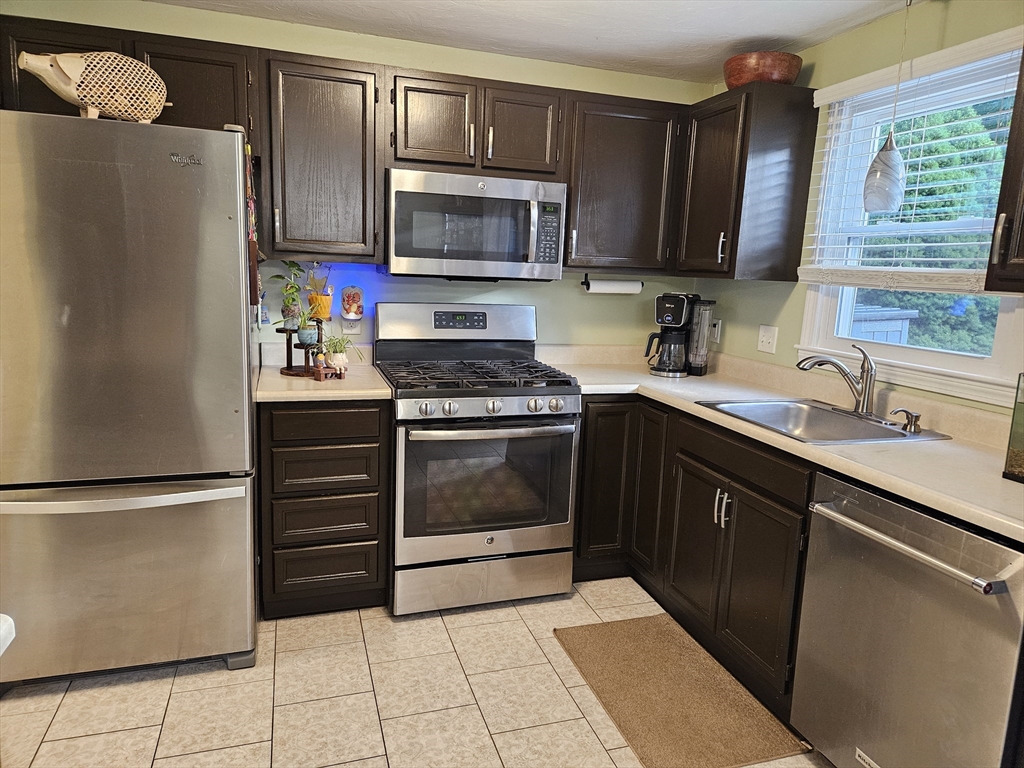 154 Bear Hill Rd 904