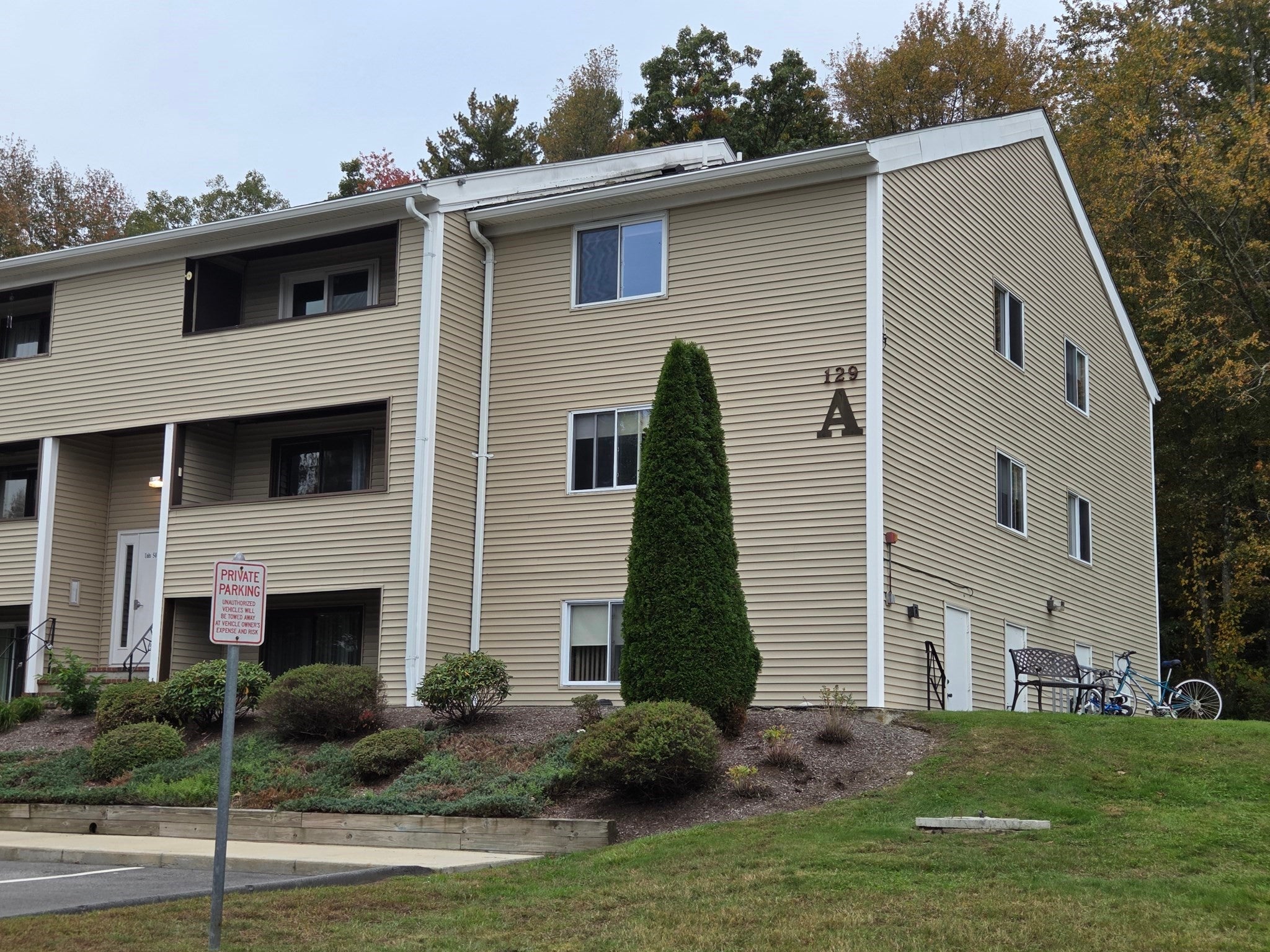 129 Quaker Highway #23, Uxbridge, MA, 129 Quaker Highway #23, Uxbridge, MA Photo #1
