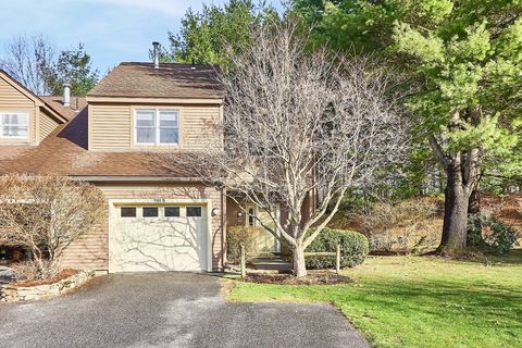 1105 Ridgefield B Clinton MA 01510