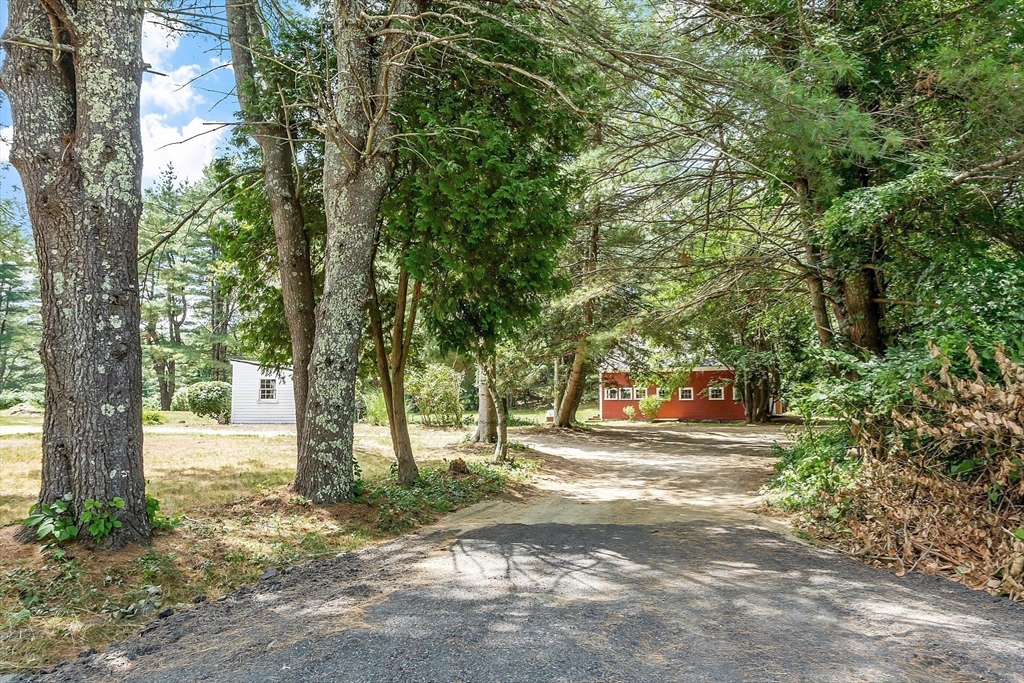 573 Longley Rd