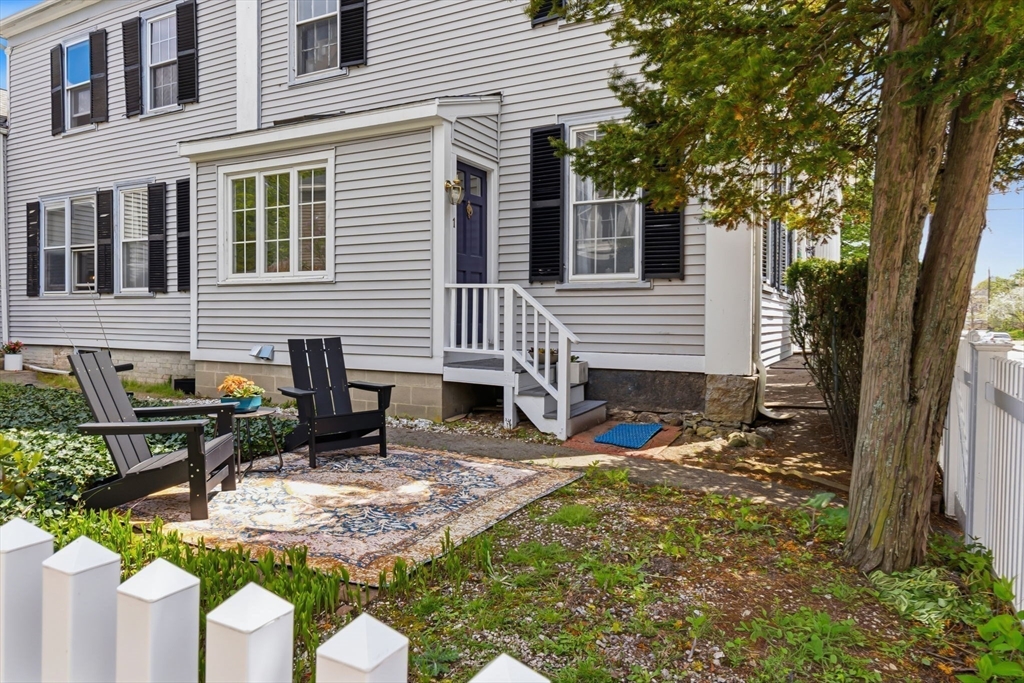 44 Washington St #A, Newburyport, MA, 44 Washington St #A, Newburyport, MA Photo #4