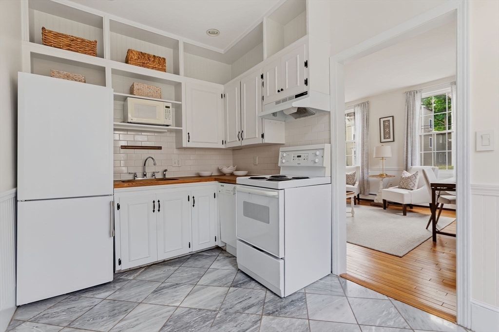 44 Washington St #A, Newburyport, MA, 44 Washington St #A, Newburyport, MA Photo #13