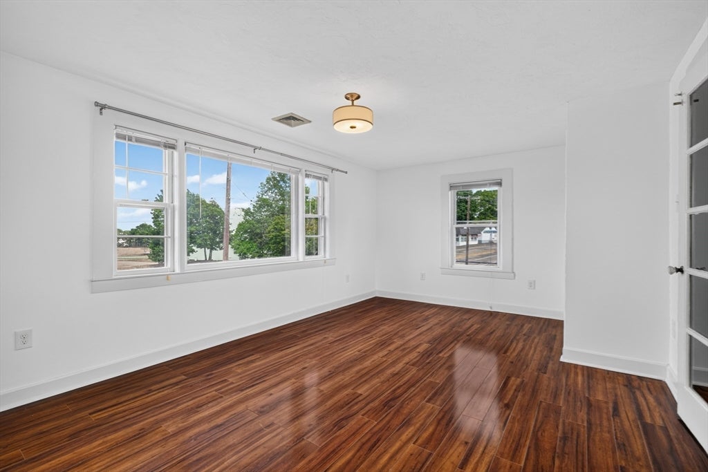 34 Bay View St, Quincy, MA, 34 Bay View St, Quincy, MA Photo #10