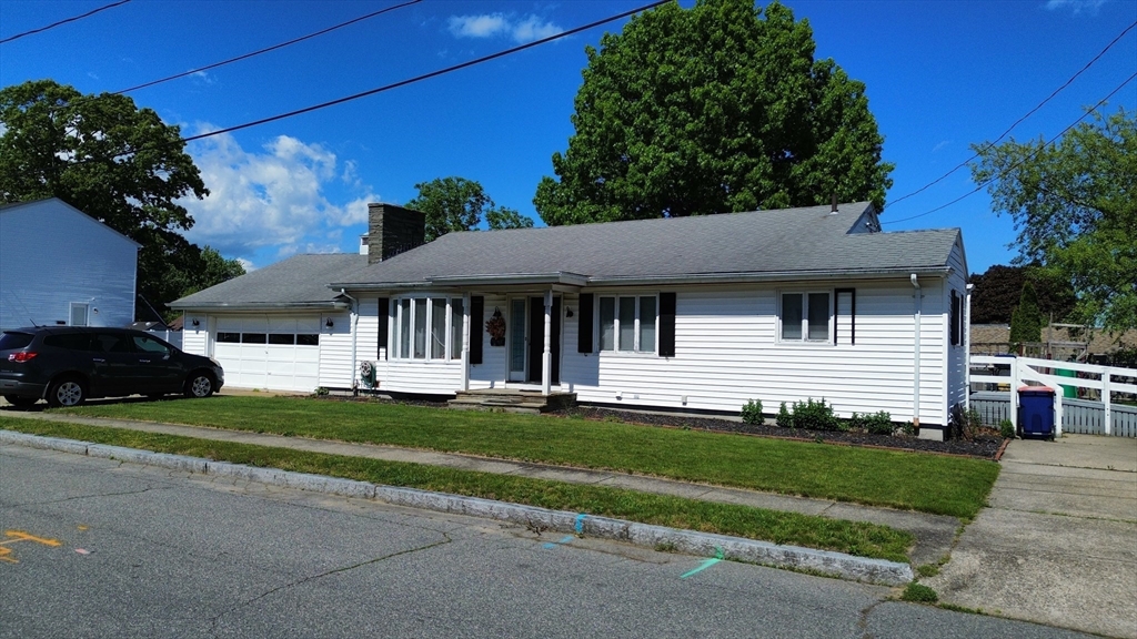 344 Frieda St