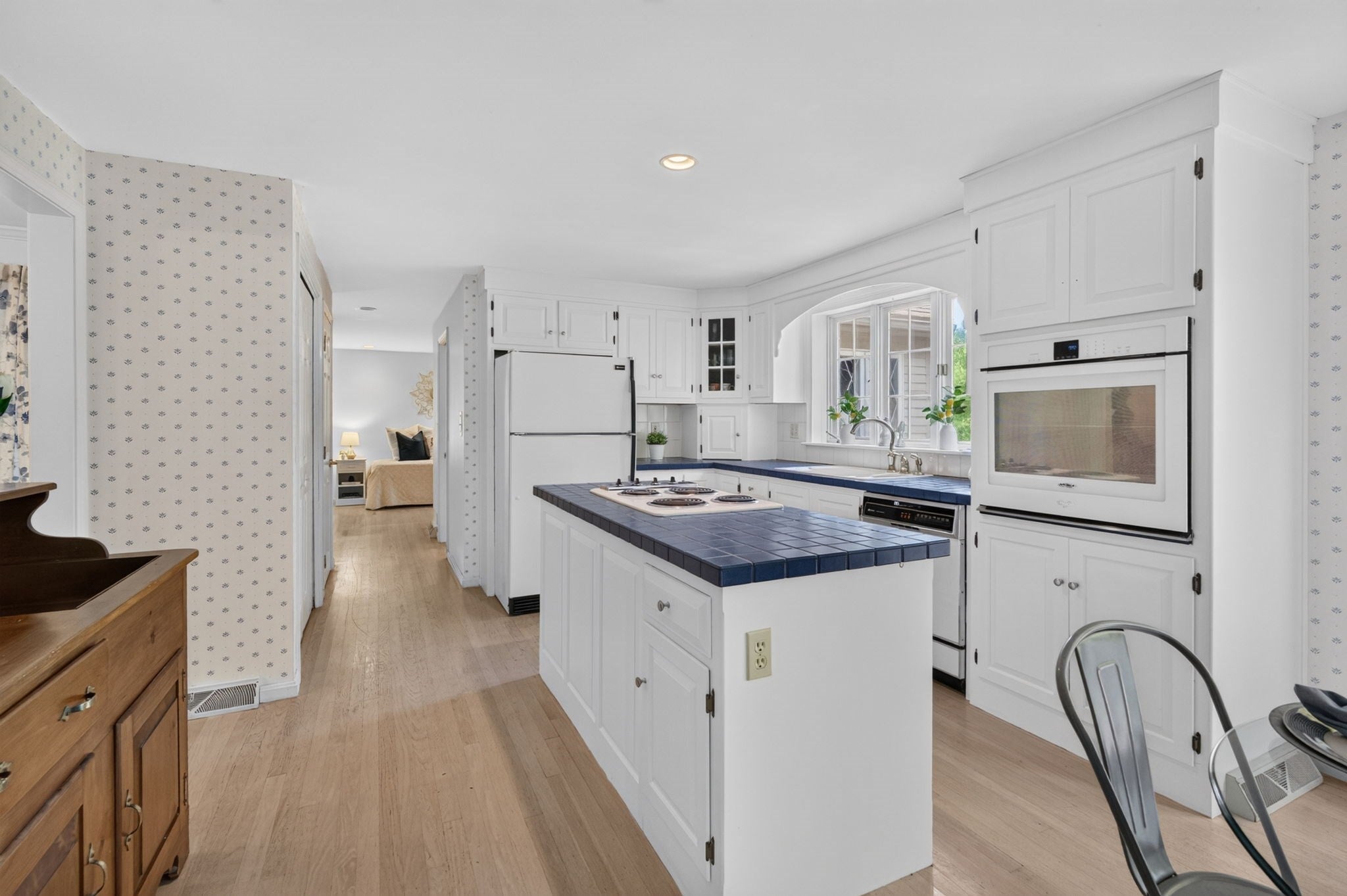 36 Woodland Rd, Andover, MA, 36 Woodland Rd, Andover, MA Photo #8