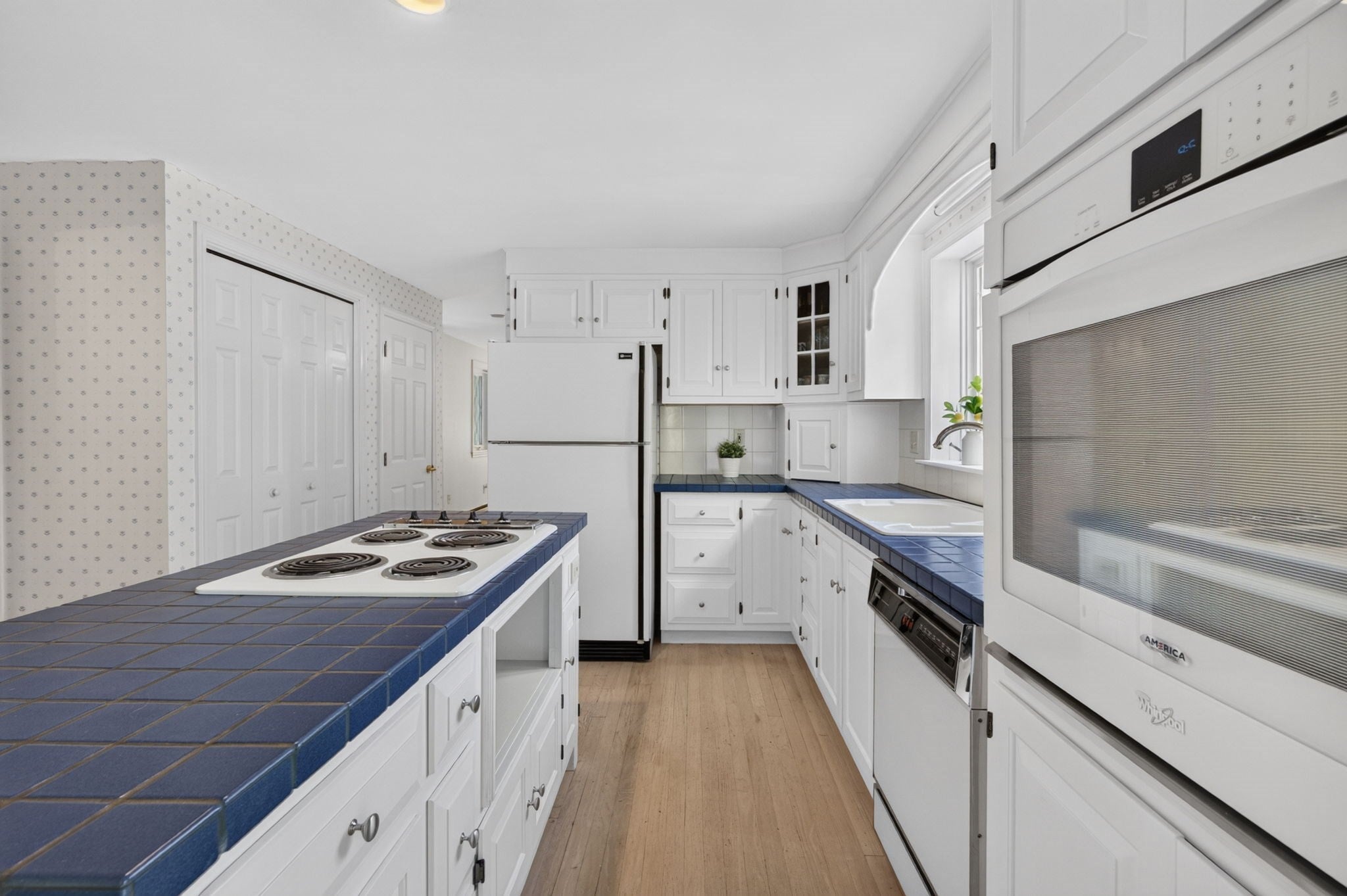 36 Woodland Rd, Andover, MA, 36 Woodland Rd, Andover, MA Photo #7