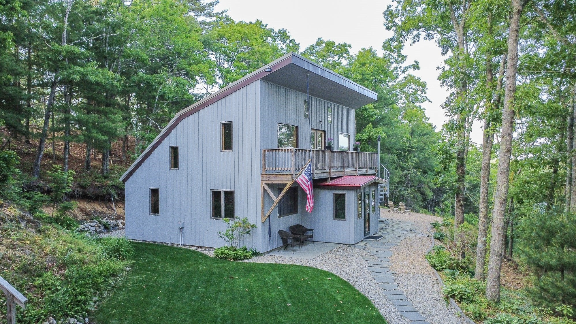 185 Black Cat Road