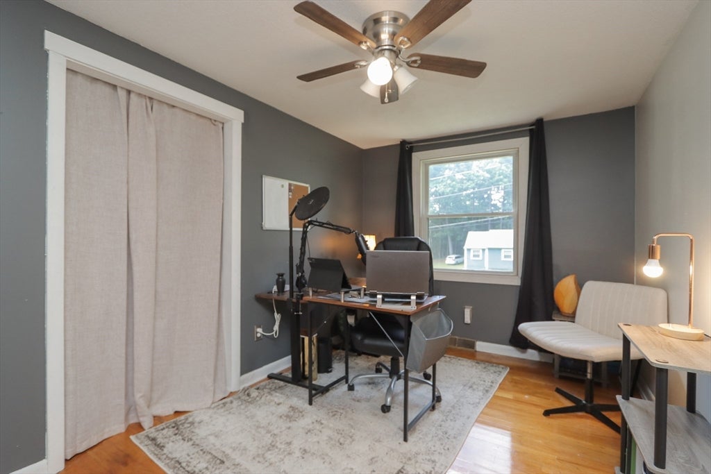 41 Rosedale Ave, Springfield, MA, 41 Rosedale Ave, Springfield, MA Photo #21