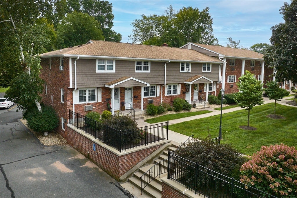 418 Meadow Street #F-2, Agawam, MA Photo #28