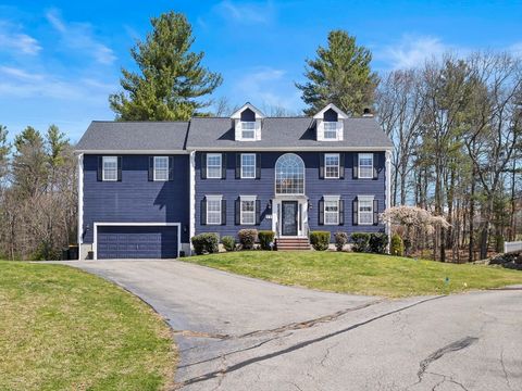 29 April Ln Westford MA 01886