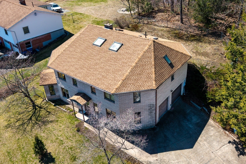 63 Jarvis Ave