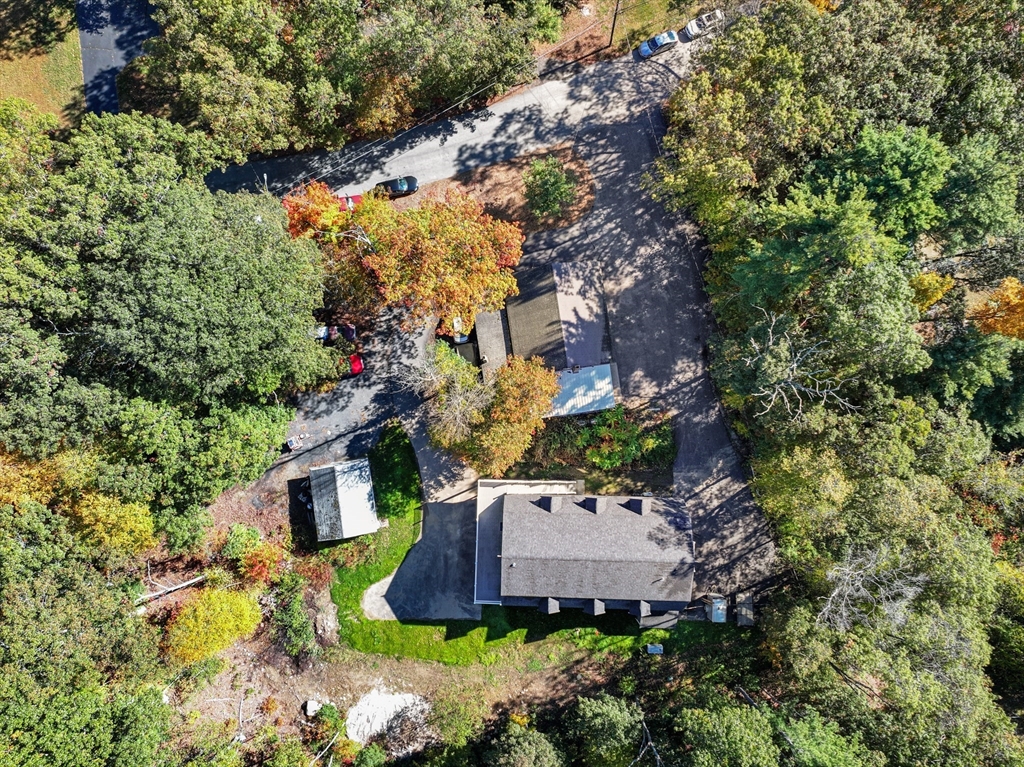 98 Minebrook Rd