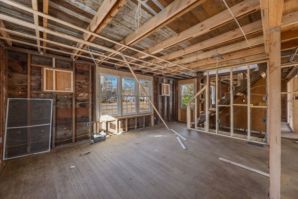 Harwich, Massachusetts 02645, United States, 3 Bedrooms Bedrooms, ,2 BathroomsBathrooms,Residential,Active,240550