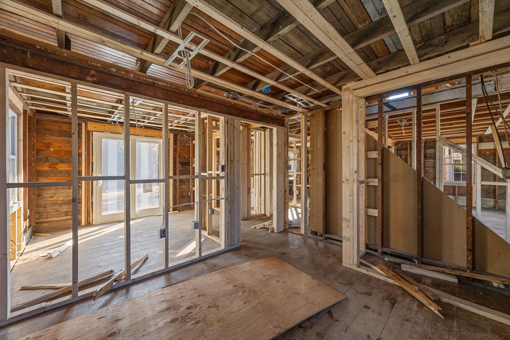 Harwich, Massachusetts 02645, United States, 3 Bedrooms Bedrooms, ,2 BathroomsBathrooms,Residential,Active,240550