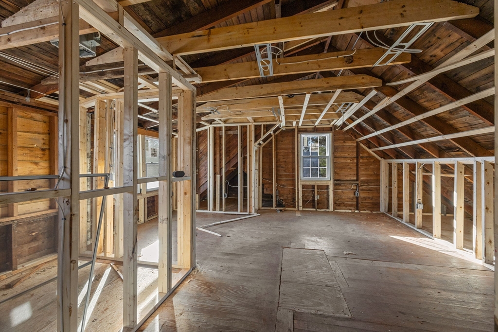 Harwich, Massachusetts 02645, United States, 3 Bedrooms Bedrooms, ,2 BathroomsBathrooms,Residential,Active,240550