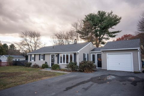 64 Elizabeth Rd Billerica MA 01821