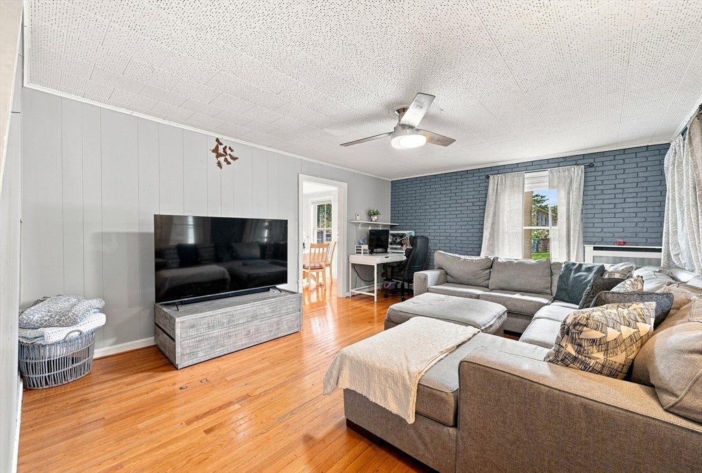 38 Belmont Street, Fitchburg, MA, 38 Belmont Street, Fitchburg, MA Photo #6
