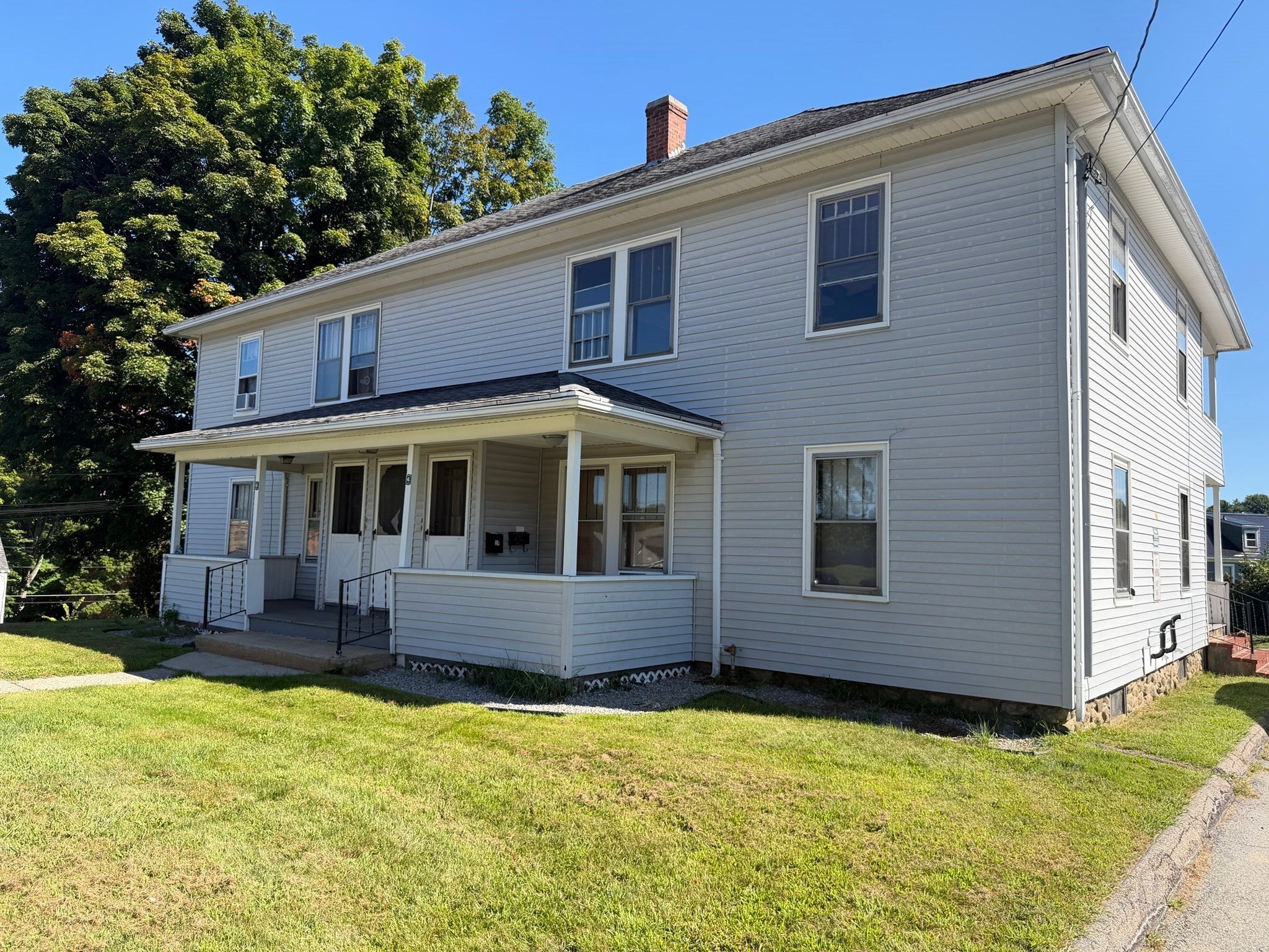 2 Hill St