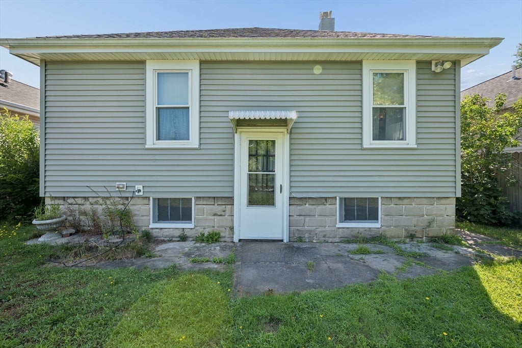 256 Green St, Fairhaven, MA Photo #21