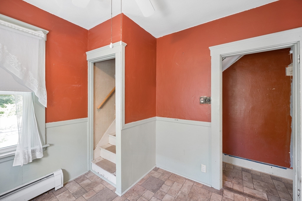 256 Green St, Fairhaven, MA Photo #11