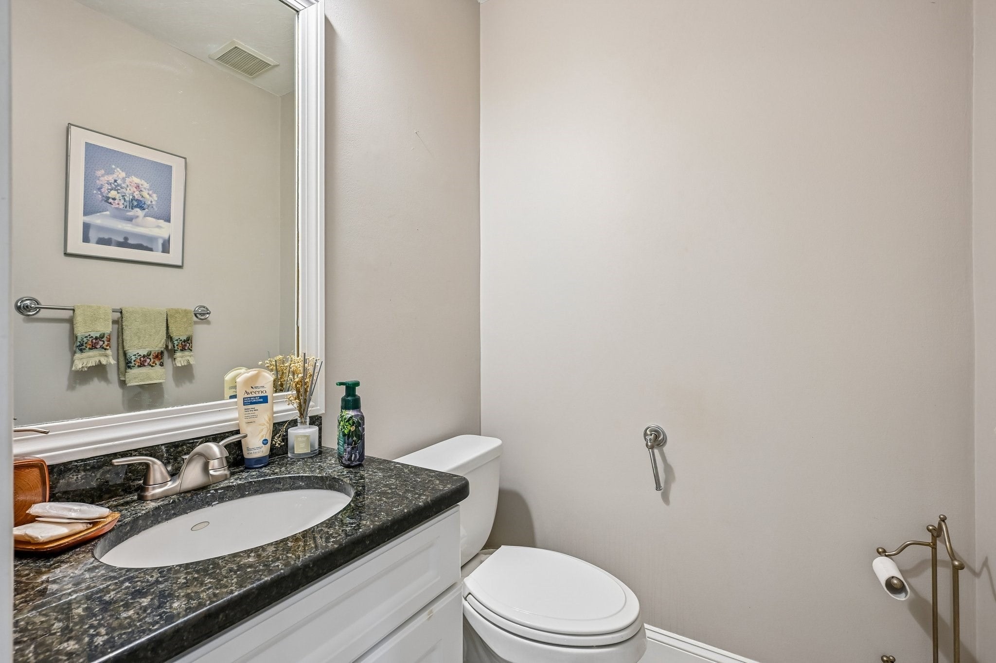 8 Tiffany Rd, Bourne, MA, 8 Tiffany Rd, Bourne, MA Photo #16