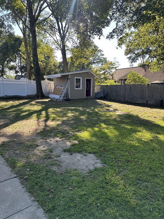 31 Fairchild Ave