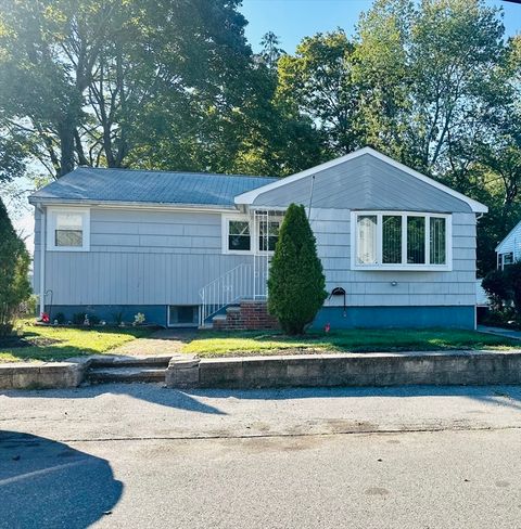 31 Fairchild Ave Saugus MA 01906