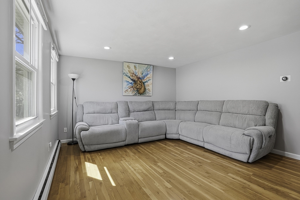 31 Lexington Rd