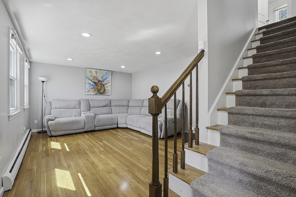 31 Lexington Rd