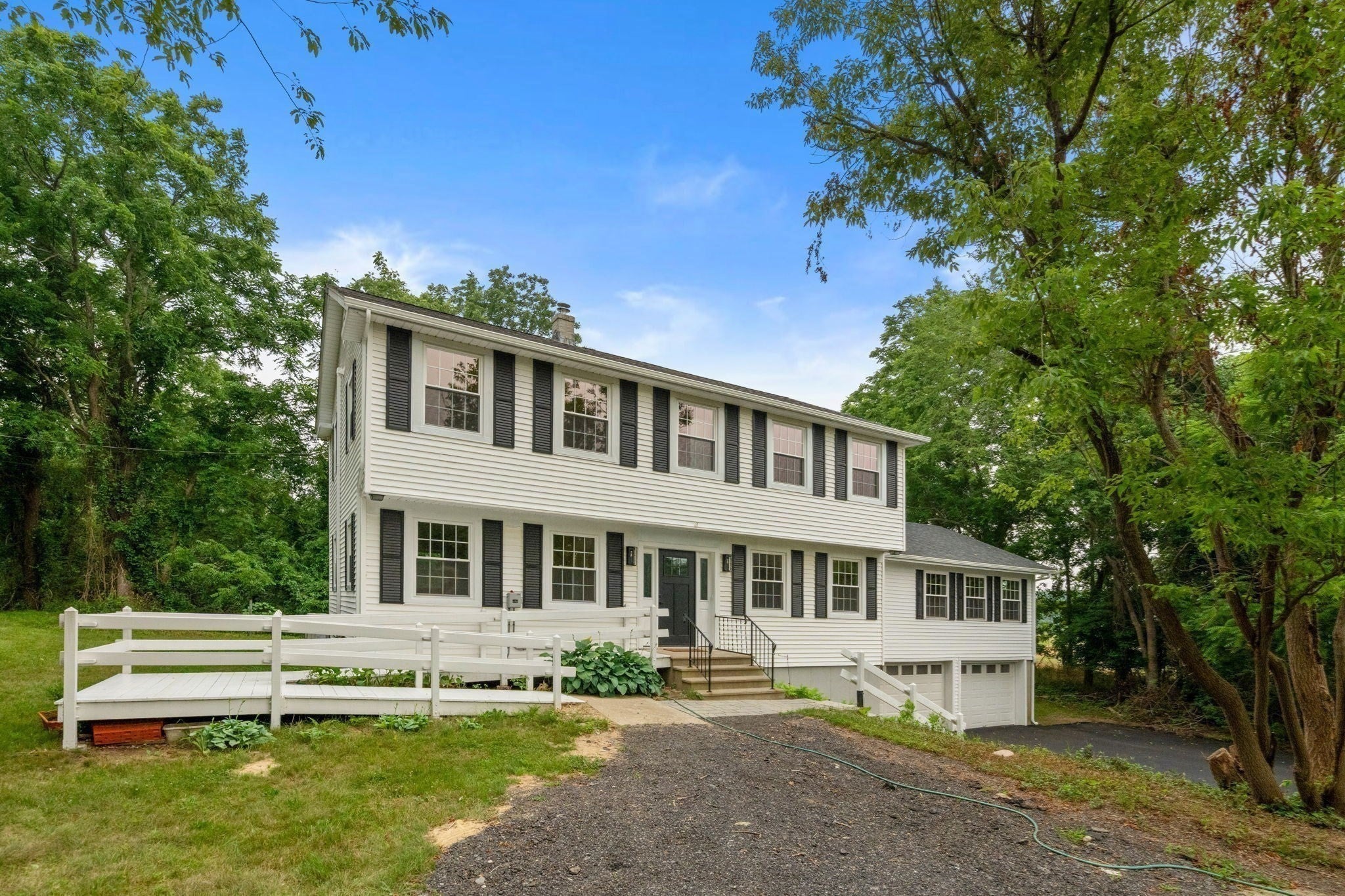 125 Bayview Ave