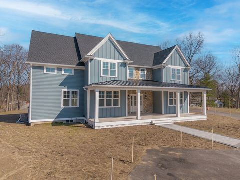 4 Chatham Ln, Danvers, MA 01923 - MLS#: 73354807