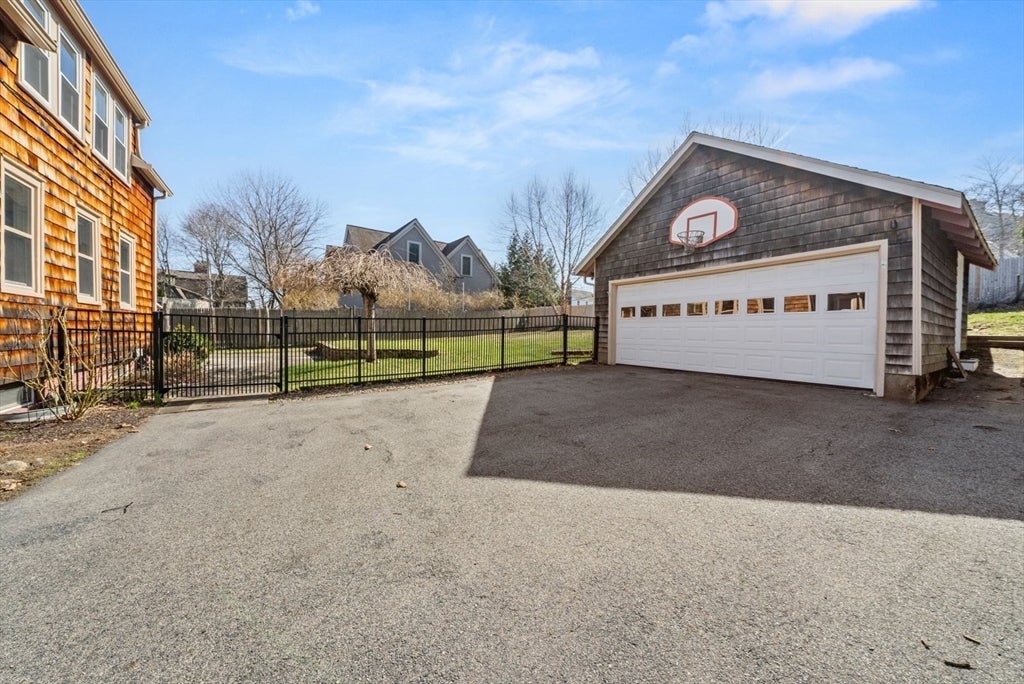 14 Morse Court, Manchester, MA, 14 Morse Court, Manchester, MA Photo #5